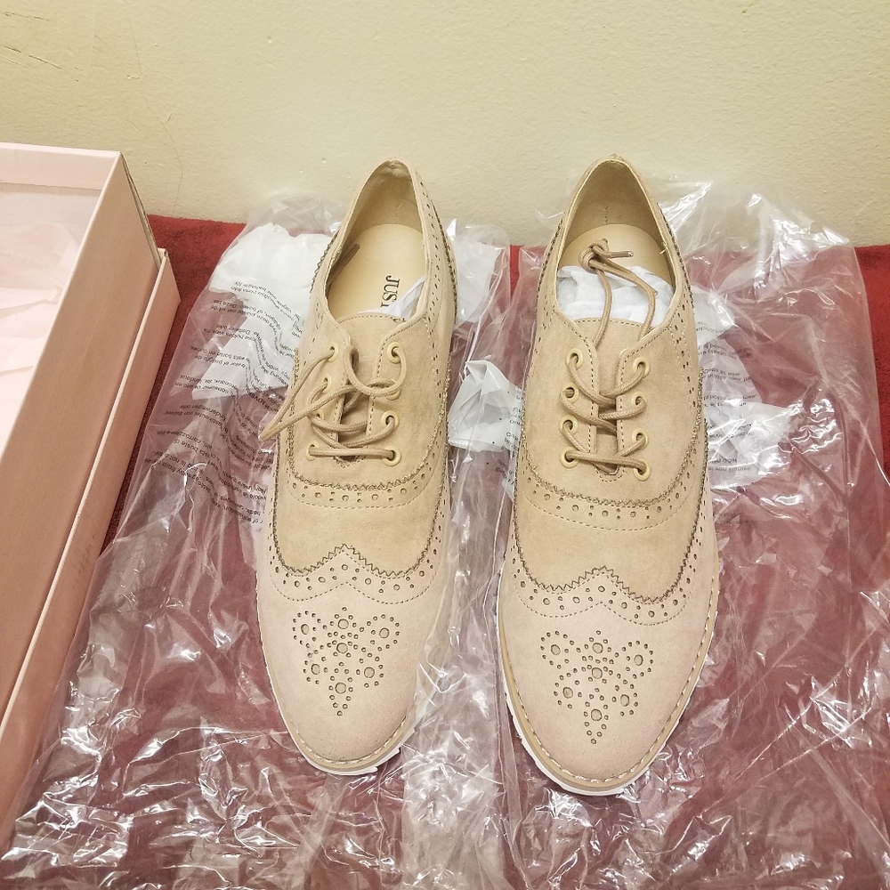 Shoes - Picture 3 of 3